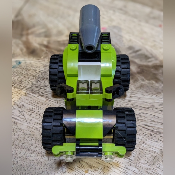 Lego 31074 Creator 3 in 1 Rocket Rally Car - Picture 16 of 16